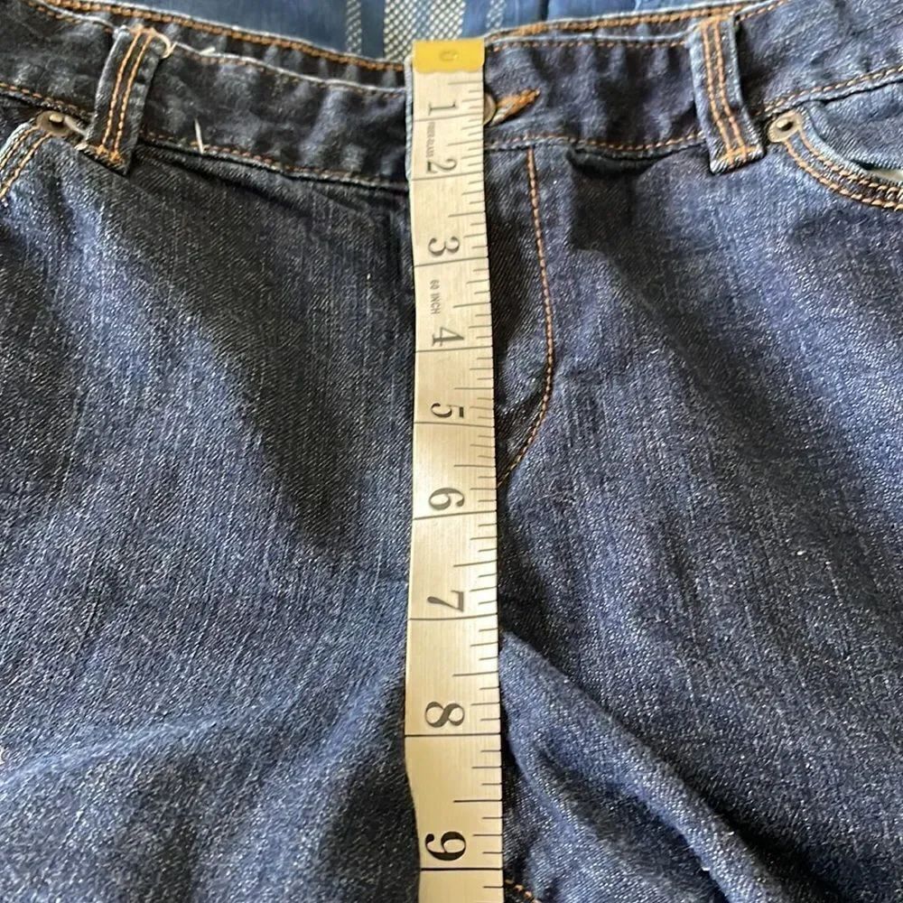 ❤️Loft Curvy Denim Jean Shorts - Picture 5 of 6